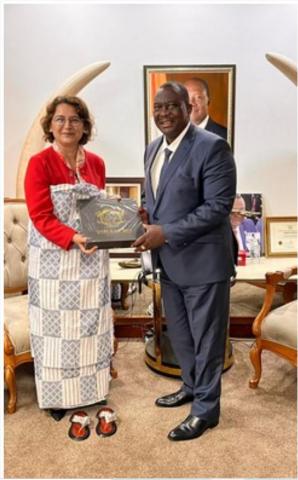 Photo de la rencontre entre l'Ambassadeur de Turquie le Ministre de l'Agriculture et du Développement Rural